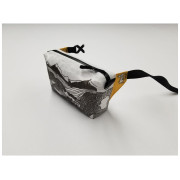 Ľadvinka High Tail Designs Fanny Pack Low Poly