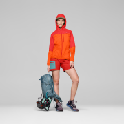 Dámska bunda Norrona falketind aero60 Zip Hood