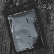 Vodotesné puzdro Easy Camp Sandwort Waterproof Tablet Case