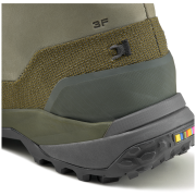 Pánske turistické topánky Salewa Puez Leather Mid Ptx M