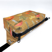 Ľadvinka High Tail Designs Fanny Pack Botany Poster
