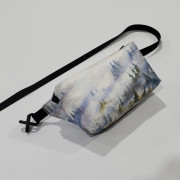 Ľadvinka High Tail Designs Fanny Pack Foggy Forest