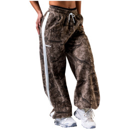 Dámske tepláky Nebbia Oversized sweatpants Power svetlohnedá LIGHT BROWN CAMO