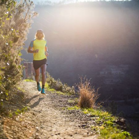 9 najlepších aplikácií na behanie zoradených podľa hodnotenia