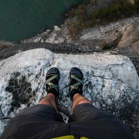 Pestrý výber sandálov pro každého - mestské, turistické i žabky