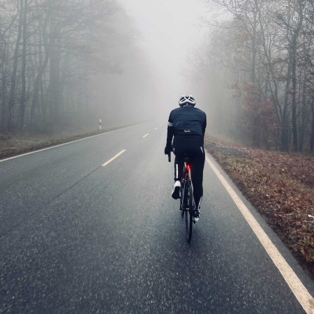 Predsezónny výpredaj cyklistiky