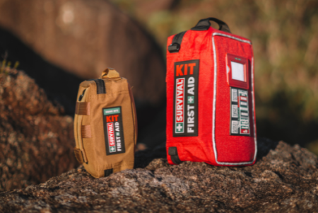 Prehľadná lekárnička do batohu: novinka SURVIVAL na 4camping