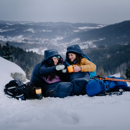 Spanie na snehu - nocovanie pre fajnšmekrov