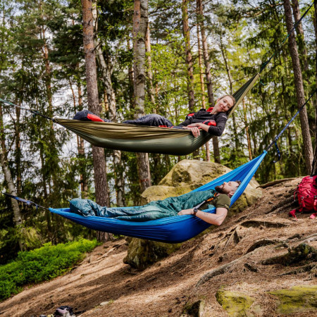 Spanie pod širákom (bivakovanie): Návrat k prírode