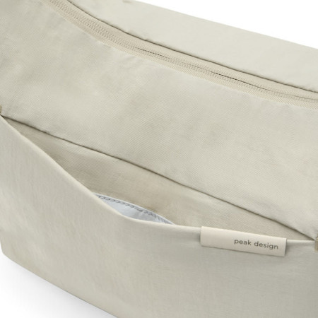 Taška cez rameno Peak Design City Crescent 12L
