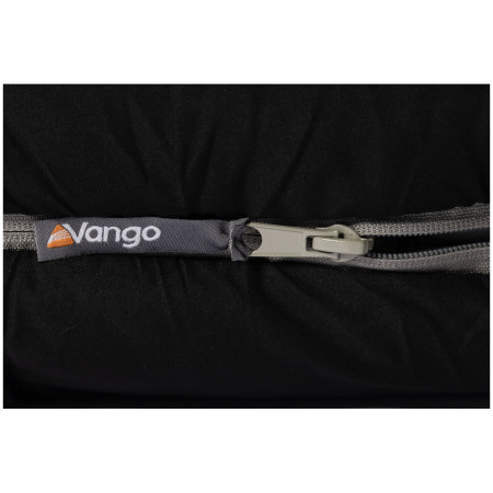 Trojsezónny spacák Vango Stellar Single