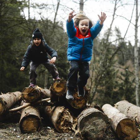 Detské topánky Adidas Terrex AX4R Mid K