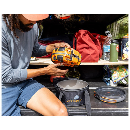 Plynový varič Jet Boil Genesis Basecamp System – Isobutane