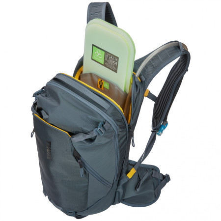 Cyklistický batoh Thule Rail 18L