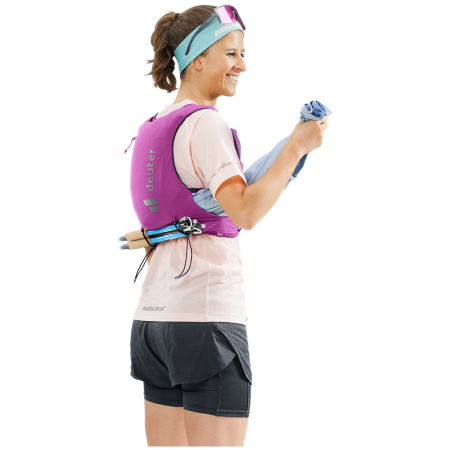 Bežecká vesta Deuter Traick 9 SL