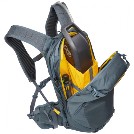 Cyklistický batoh Thule Rail 18L