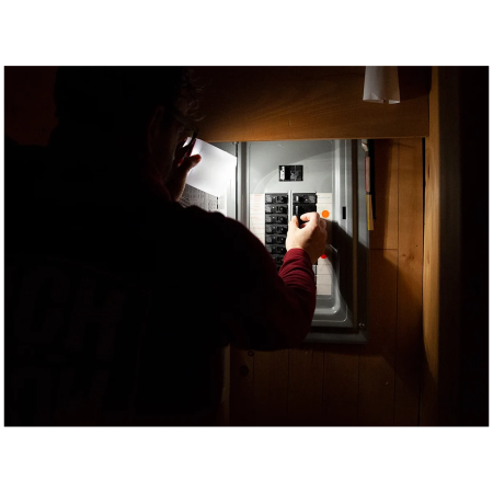 Lampička MPOWERD Luci EMRG