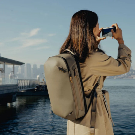 Batoh Peak Design Travel Backpack 20L