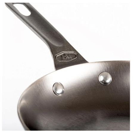 Liatinová panvica GSI Outdoors Guidecast Frying Pan 254 mm