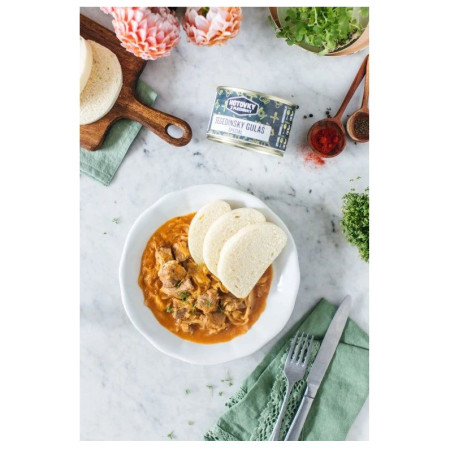 Hlavné jedlo Hotovky z plechovky Segedínsky guláš špeciál 800g