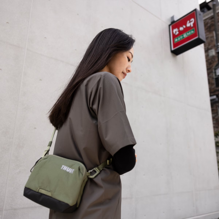 Taška cez rameno Thule Paramount 2L