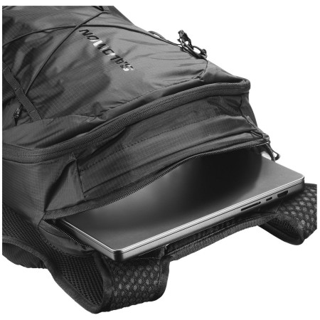 Turistický batoh Salomon XT 25