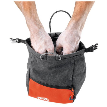 Vrecko na magnézium Petzl Sakab