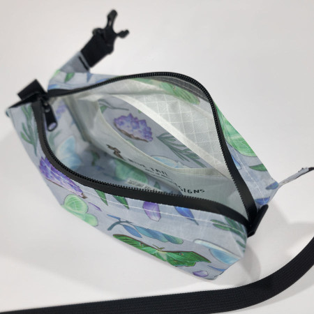 Ľadvinka High Tail Designs Fanny Pack Nocturna