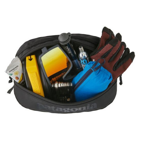 Cestovné puzdro Patagonia Black Hole Cube 3L