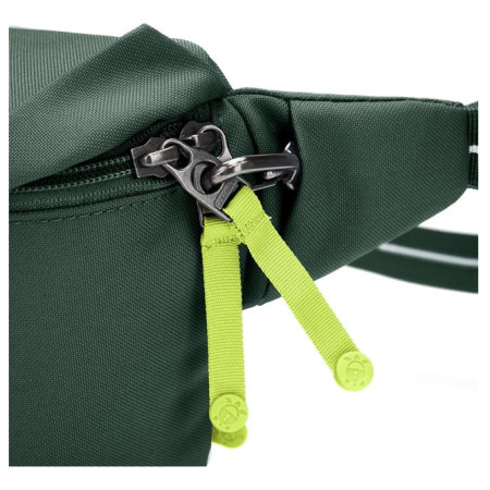 Ľadvinka Pacsafe GO sling pack