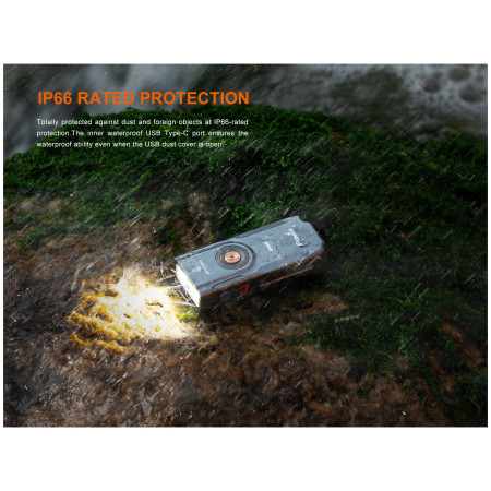 Vrecková baterka Fenix E06R