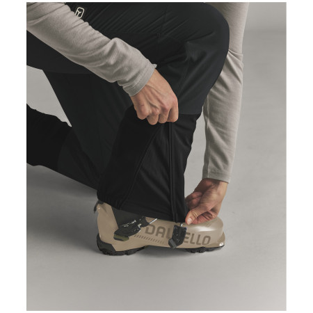 Dámske nohavice Ortovox Venet Softshell Stretch Pants