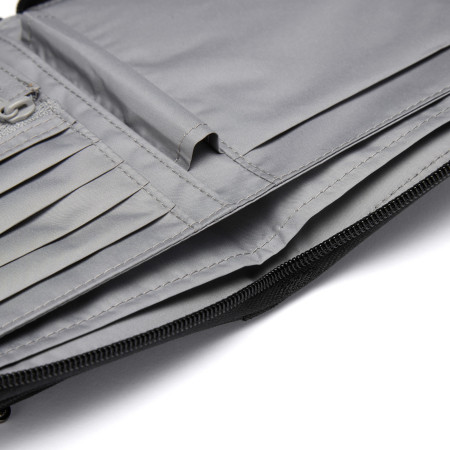 Peňaženka Pacsafe RFIDsafe compact travel organizer