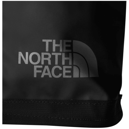 Taška cez rameno The North Face Base Camp Shoulder Bag