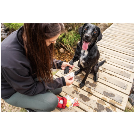 Lekárnička pre psov Mountain Paws Compact Dog First Aid Kit