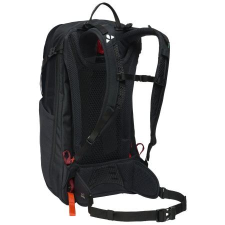 Malý turistický batoh Vaude Wizard 18+4