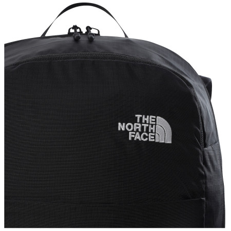 Malý turistický batoh The North Face Basin 18