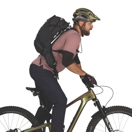 Turistický batoh Osprey Syncro 20