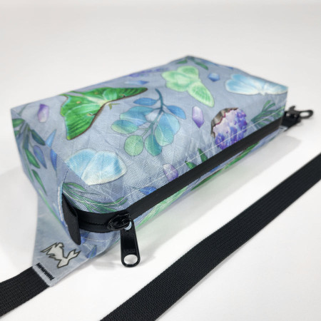 Ľadvinka High Tail Designs Fanny Pack Nocturna