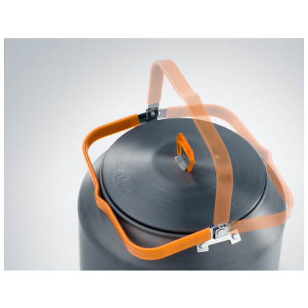 Kanvica GSI Outdoors Halulite 1.8 L Tea Kettle