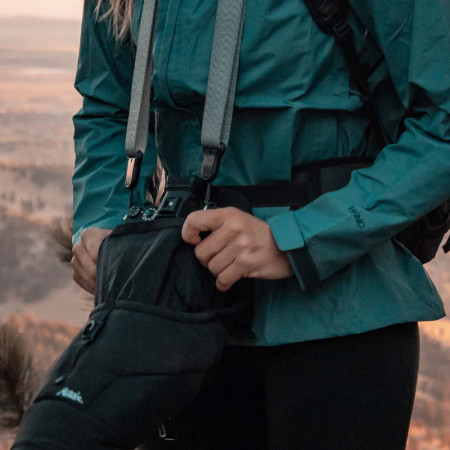 Puzdro na fotoaparát Matador Camera Base Layer