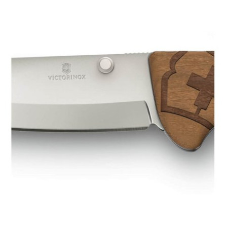 Vreckový nôž Victorinox Evoke Wood