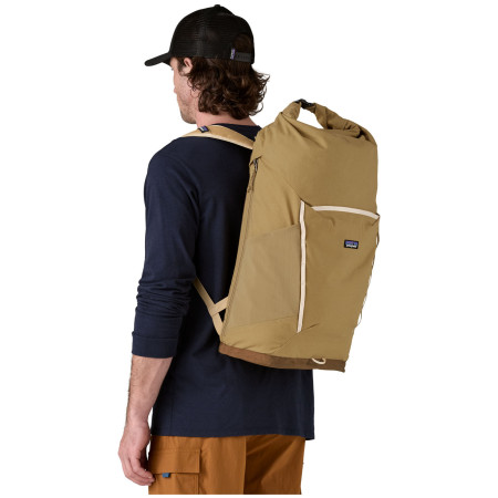 Batoh Patagonia Fieldsmith Roll Top Pack 32