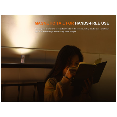 Vrecková baterka Fenix E06R