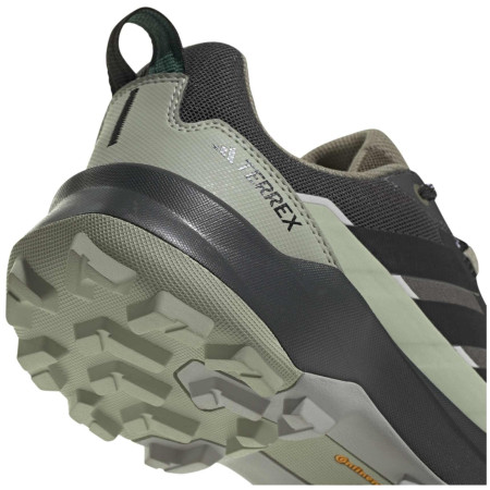 Pánske turistické topánky Adidas Terrex Skychaser Ax5 Gtx