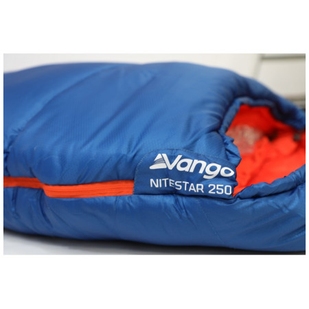 Trojsezónny spacák Vango Nitestar Alpha 250