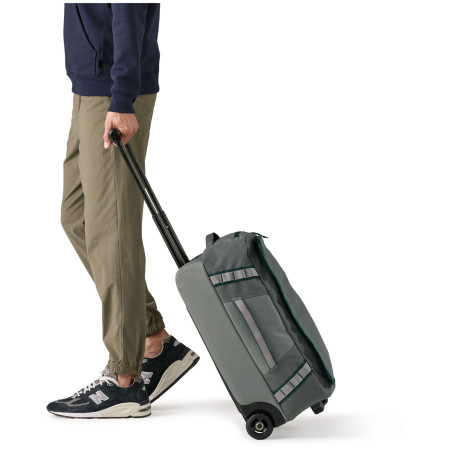 Kufor Patagonia Black Hole Wheeled Duffel 40L
