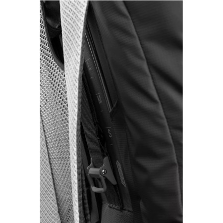 Dámsky batoh Deuter Futura Air Trek 55+10 SL