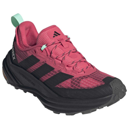 Dámske turistické topánky Adidas Terrex Freehiker 3 Low Gtx