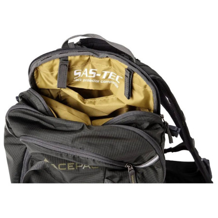 Batoh Acepac Flite 10 MKIII